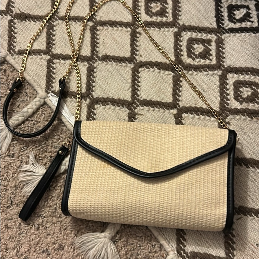 Elegant Cream and Black woven straw Women's Bag